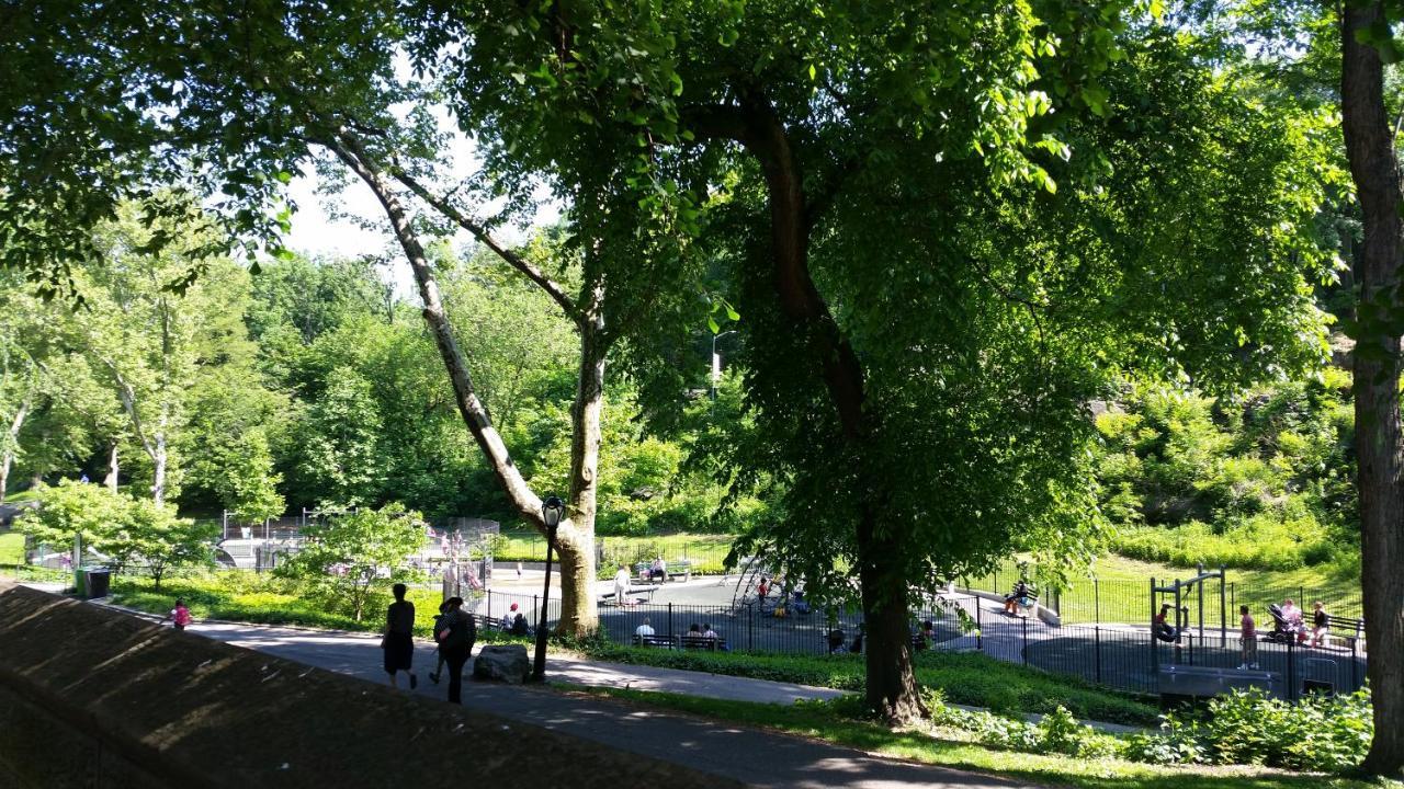 The Central Park North New York Eksteriør bilde